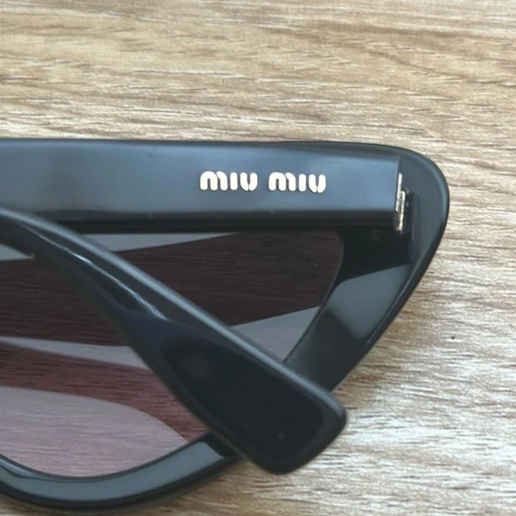 Brand New Miu Miu Sunglasses OMU 01VS 152146 55/19  PNK GRD Black Generic Case - Picture 6 of 11
